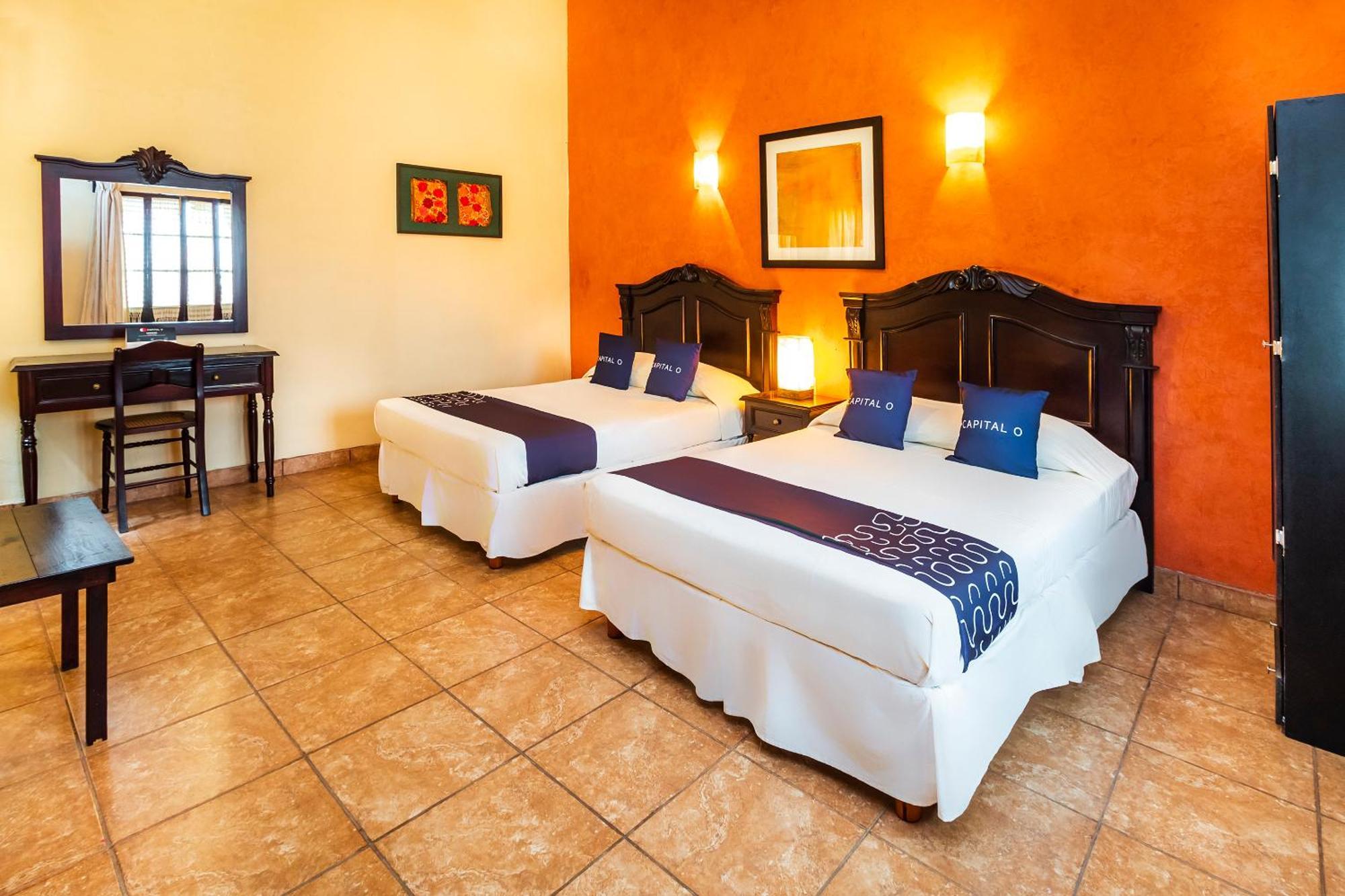 Hotel El Patio 特拉科塔尔潘 外观 照片